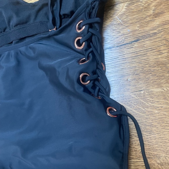 Xhilaration 1 piece Black bathing Suit with rose gold Grommets and ties on sides - Picture 5 of 6